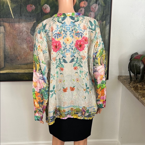 Johnny Was silk floral blouse - Picture 3 of 6